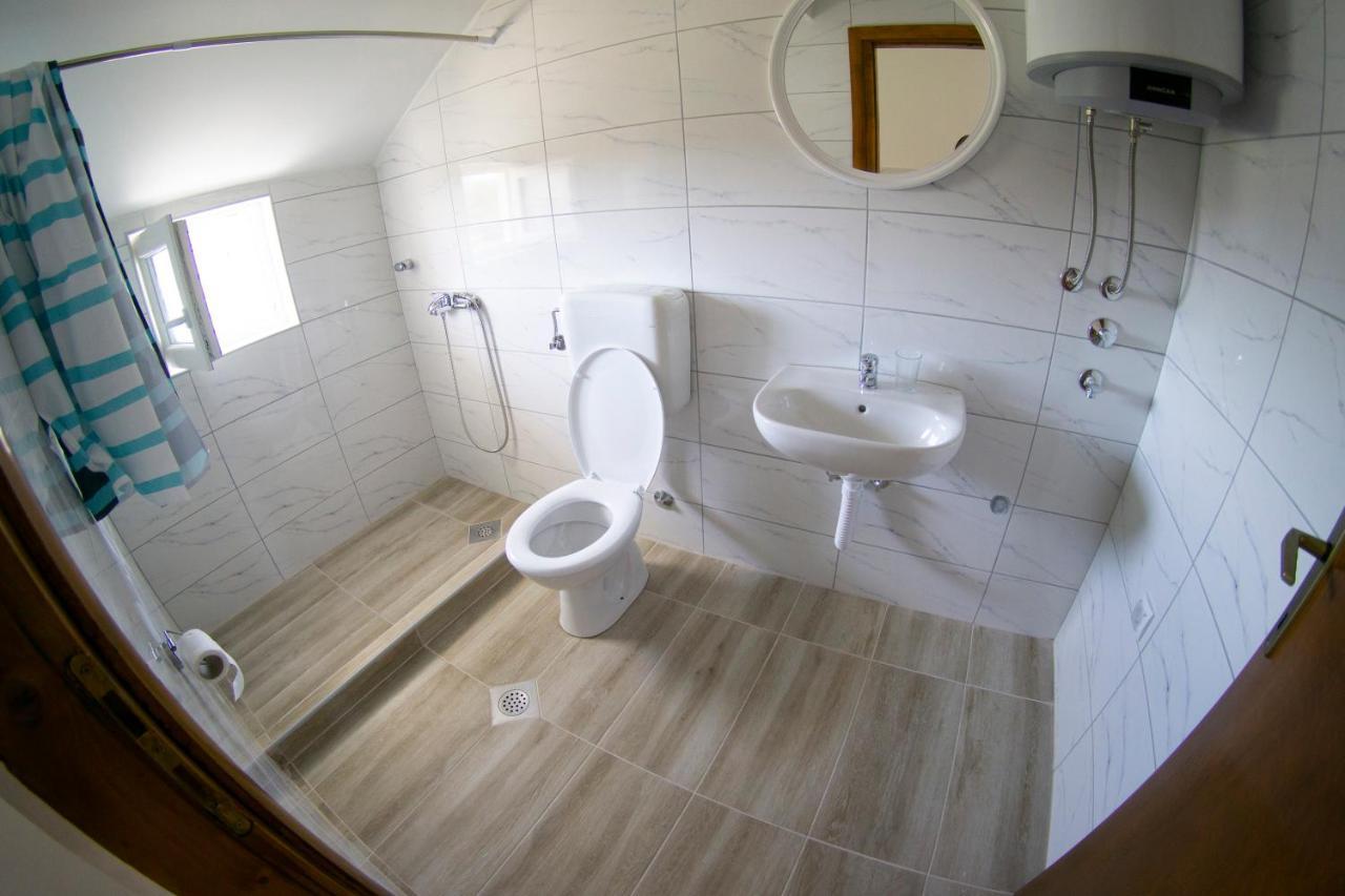 Apartmani Matej 特雷比涅 外观 照片