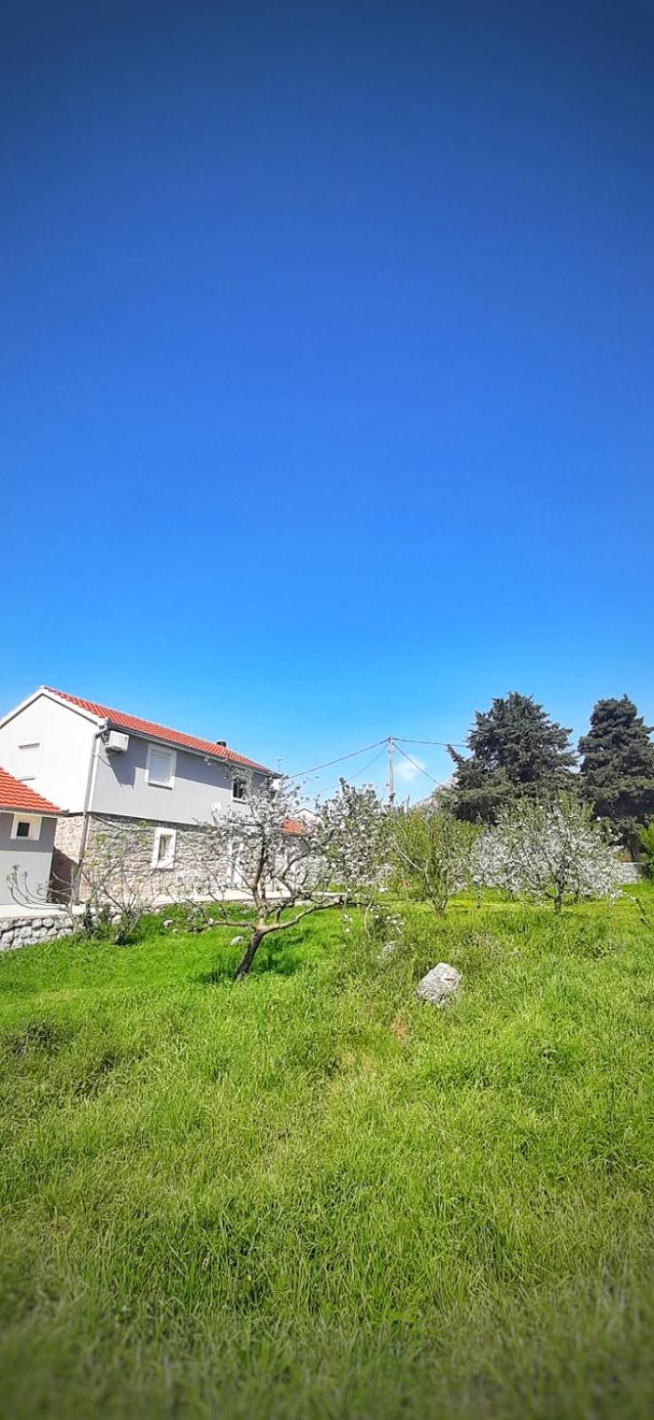 Apartmani Matej 特雷比涅 外观 照片